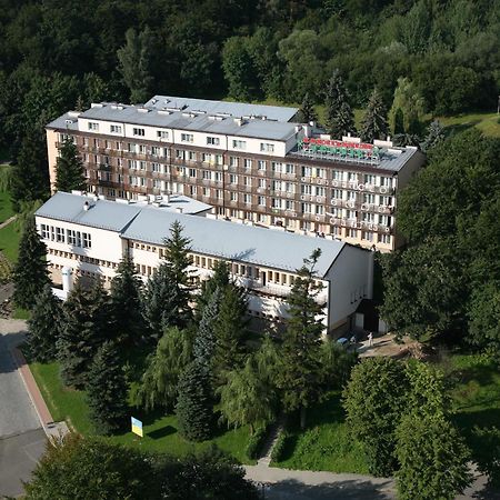 Hotel Kzzg W Polsce, Gornicze Sanatorium Zwiazkowe "Gornik" Iwonicz-Zdrój Exteriér fotografie