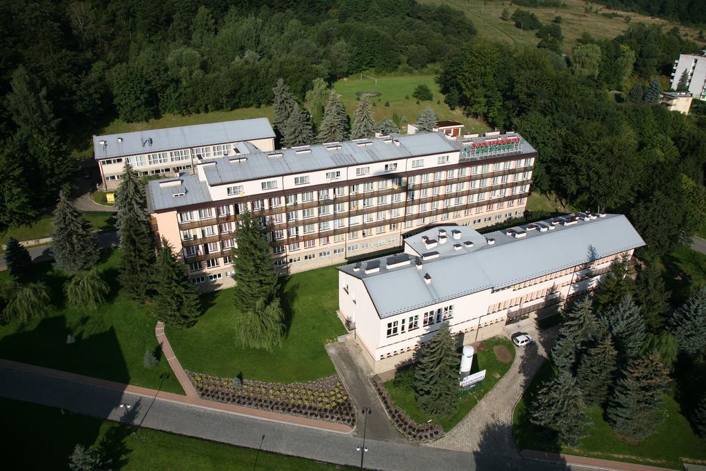 Hotel Kzzg W Polsce, Gornicze Sanatorium Zwiazkowe "Gornik" Iwonicz-Zdrój Exteriér fotografie
